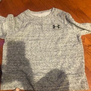 Ladies Under Armour XS sweatshirt